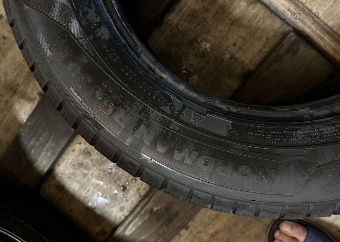 Nokian Tyres Nordman RS2 SUV 215/60 R16 102R