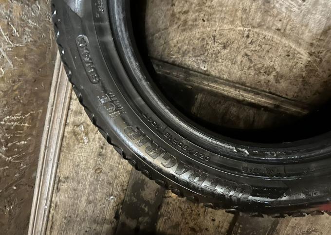 Goodyear UltraGrip 500 SUV 225/60 R18 104T