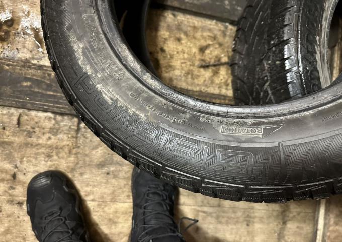 Gislaved NordFrost 100 215/60 R16 99T