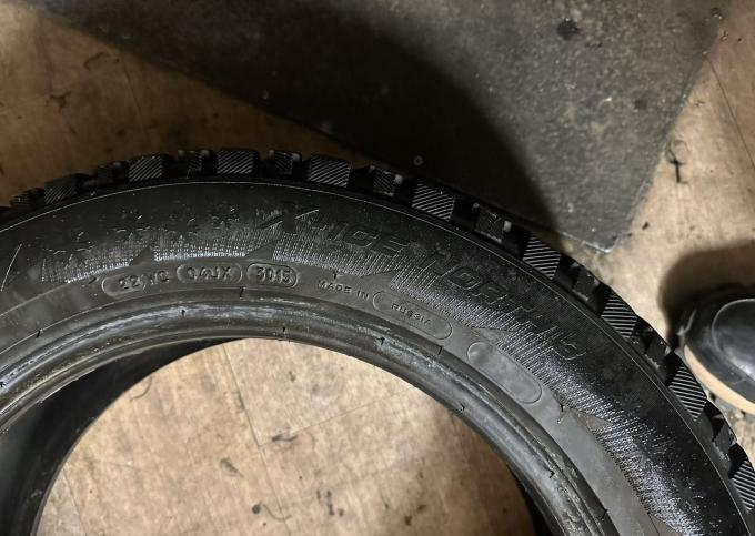 Michelin X-Ice North 3 205/55 R16 94T