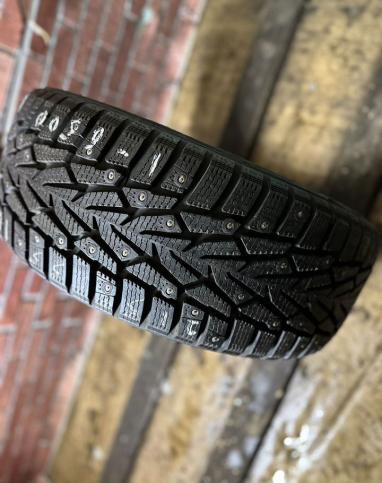 Nokian Tyres Hakkapeliitta 7 215/55 R16 97T