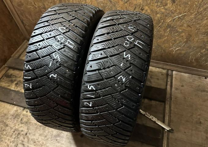 Goodyear Ultragrip Ice Arctic 215/60 R16 99T
