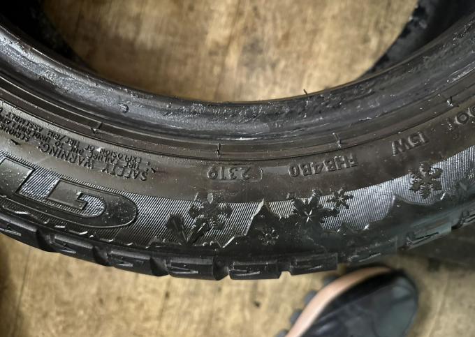 GT Radial IcePro 3 205/55 R16 94T