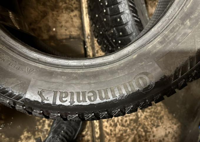 Continental IceContact 2 225/55 R16 99T