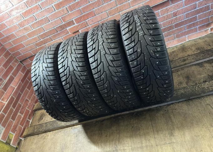 Hankook Ventus V8 RS H424 215/60 R16 99T