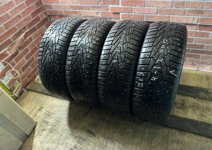 Nokian Tyres Hakkapeliitta 7 215/65 R16 102T