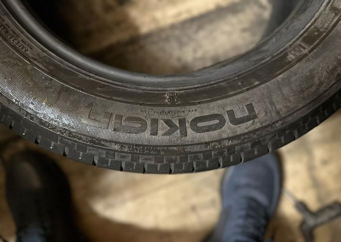 Nokian Tyres Hakka C2 215/60 R16C 108T