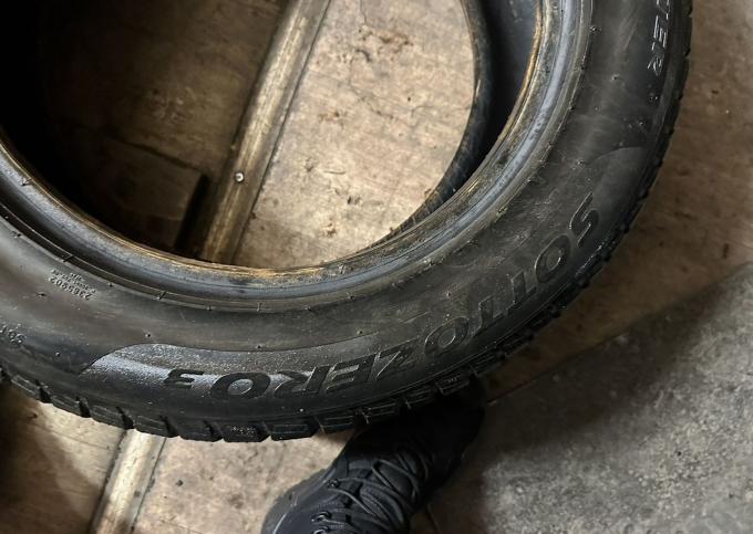 Pirelli Winter Sottozero 3 225/55 R16 99H