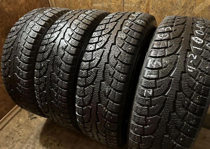 Hankook I'Pike RW11 215/65 R16 98T