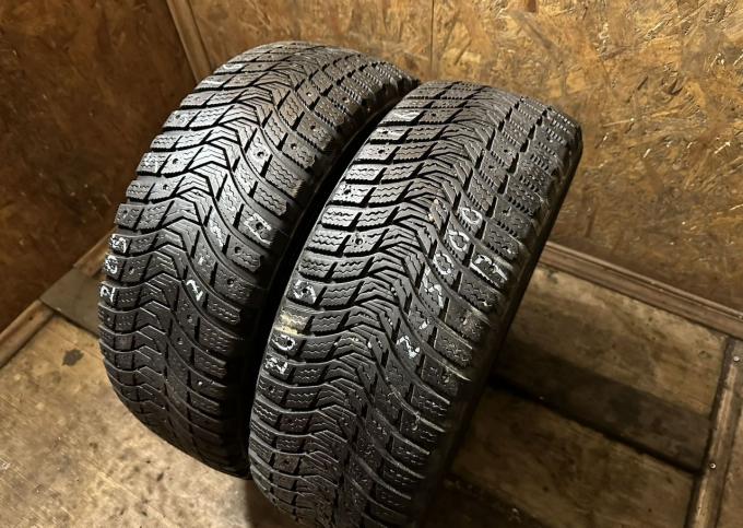 Michelin X-Ice North 3 205/55 R16 94T