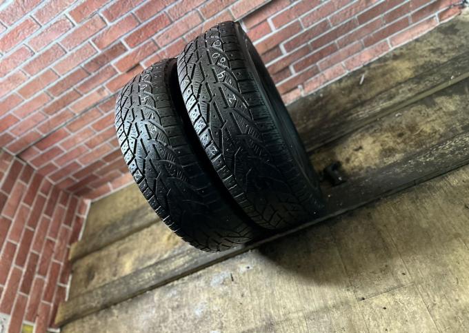 Kormoran Stud 2 205/65 R16 99T