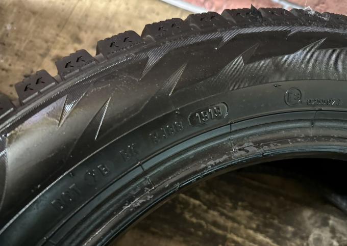 Formula Ice 205/55 R16 91T