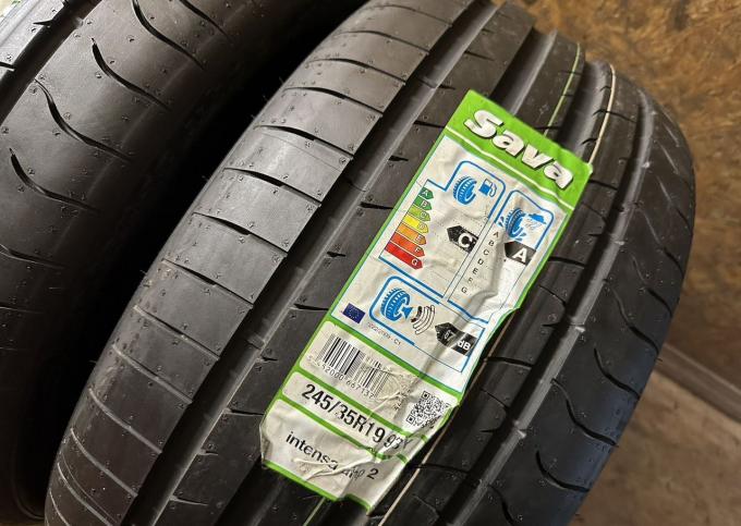 Sava Intensa UHP 2 245/35 R19 93Y