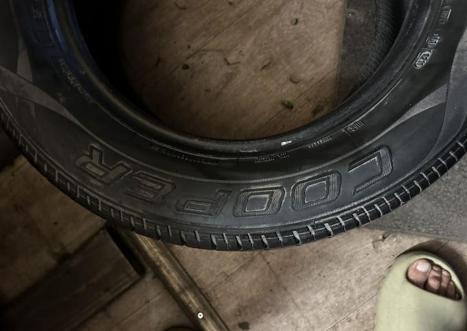 Cooper CS4 Touring 225/60 R16 98T