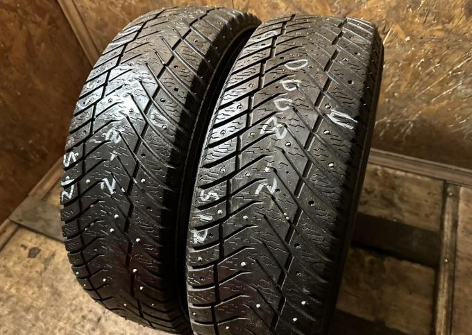 Yokohama Ice Guard IG65 215/65 R16 102T