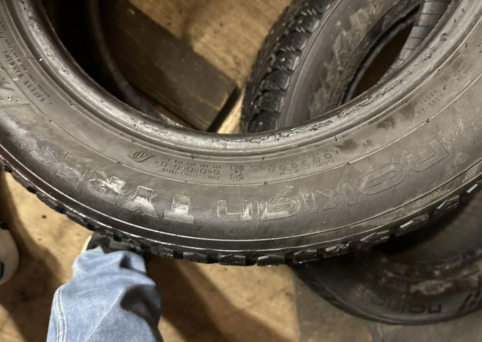 Nokian Tyres Hakkapeliitta 9 205/60 R16 96T