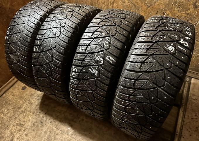 Goodyear Ultragrip 600 205/55 R16 94T