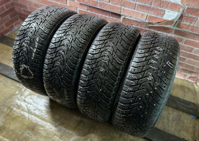 Nokian Tyres Hakkapeliitta 8 205/60 R16 96T