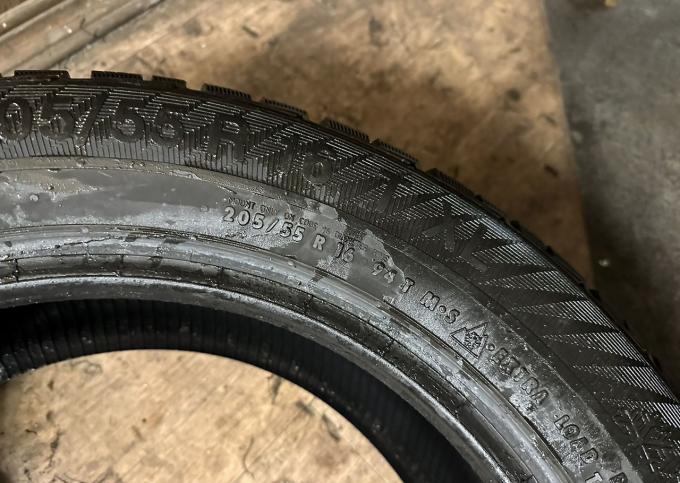 Gislaved NordFrost 100 205/55 R16 94T