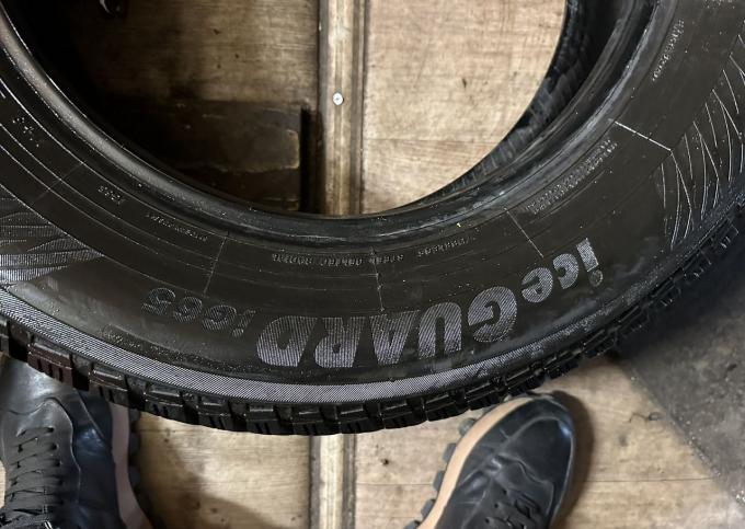 Yokohama Ice Guard IG65 215/65 R16 102T