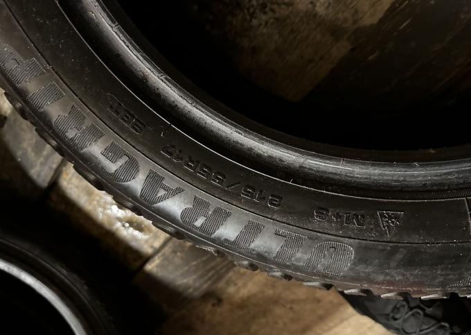 Goodyear Ultragrip Ice Arctic 215/55 R17 98T