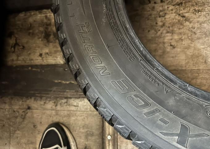 Michelin X-Ice North 2 215/65 R16 102T