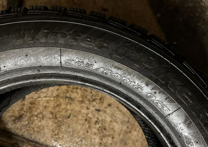 Hankook Winter I'Pike RS W419 205/60 R16 96T