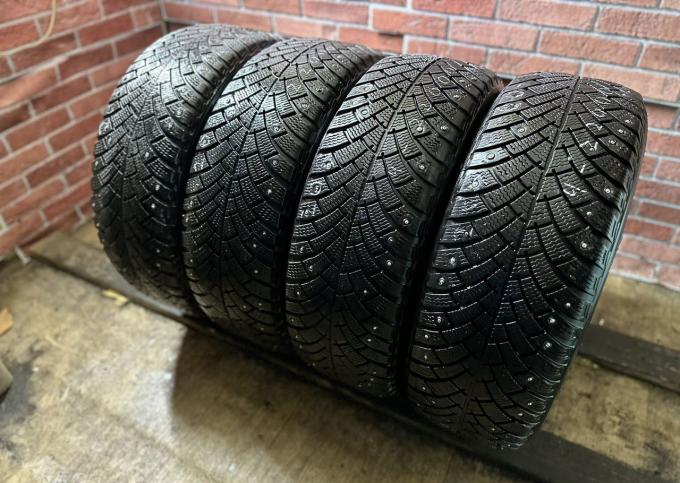 Bfgoodrich G-Force Stud 205/60 R16 96Q