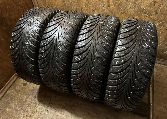 Sava Eskimo Stud 215/60 R16 99T
