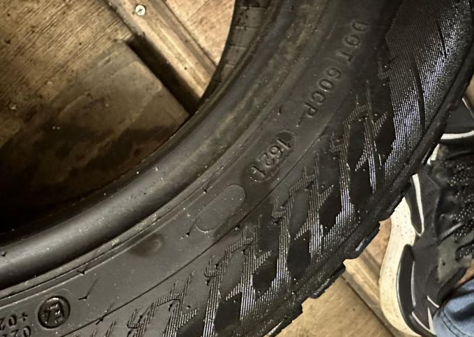 Nokian Tyres Hakkapeliitta 9 205/55 R16 94T