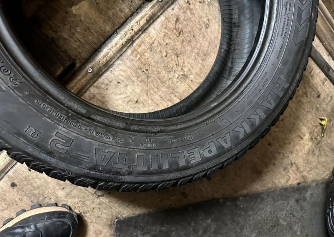 Nokian Tyres Hakkapeliitta 2 205/60 R16 92T