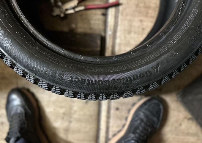 Continental ContiIceContact 205/55 R16 91T