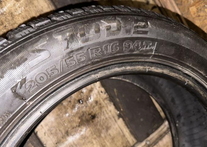 Kormoran Stud 2 205/55 R16 94T