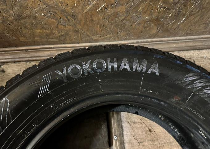 Yokohama Ice Guard IG65 215/65 R16 102T