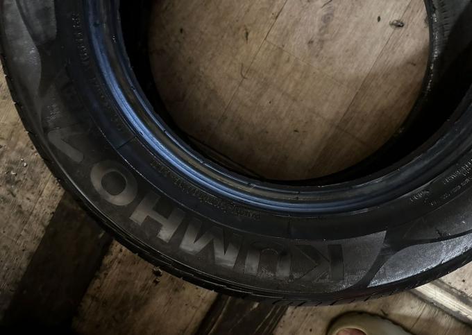 Kumho Solus SA01 KH32 205/65 R16 95H
