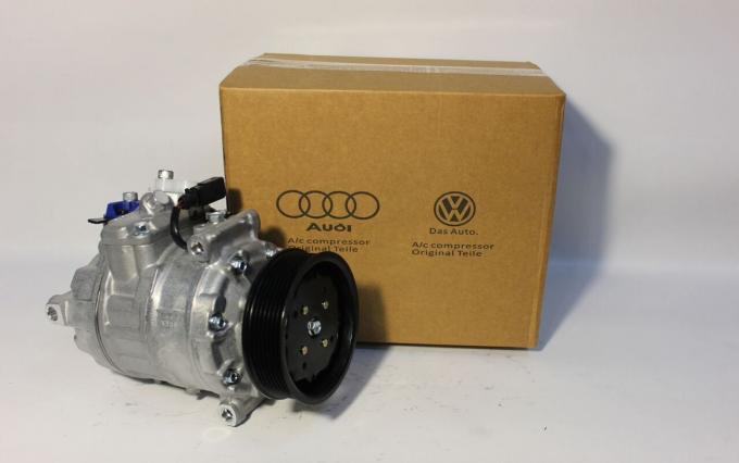 Компрессор кондиционера Audi Q7 4L (2005-2015) 7l6820803g