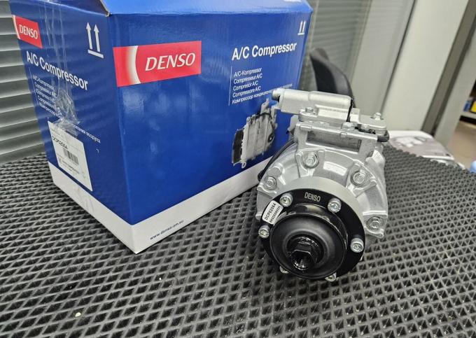 Компрессор кондиционера denso Audi Q7 (4L) (06-15) DCP02064