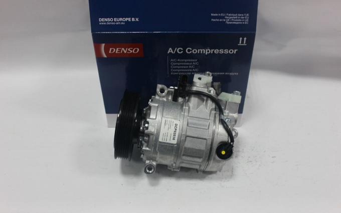 Компрессор кондиционера Audi A6 C6 4F2 DCP02036