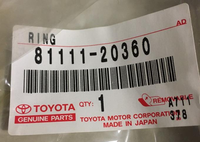 Оправа фары новая Toyota Land Cruiser 80 8111120360