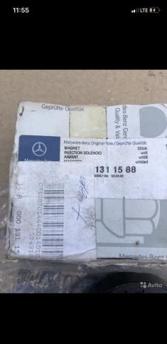 Датчик.магнит новый оригинал Mercedes A0001311588