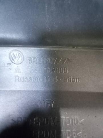 Бампер задний Volkswagen Polo 5 6RU.807.421