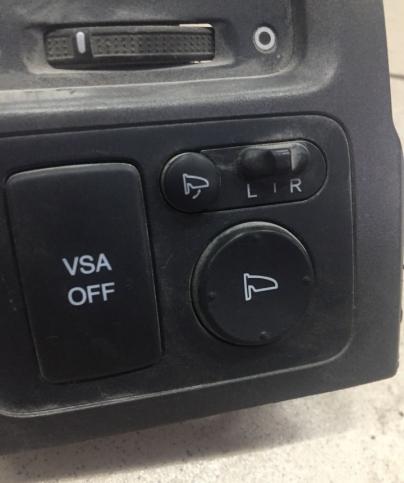 Honda CR-V 3 Кнопка управления зеркалами