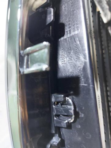 Решетка радиатора левая BMW X3 G01 7440853