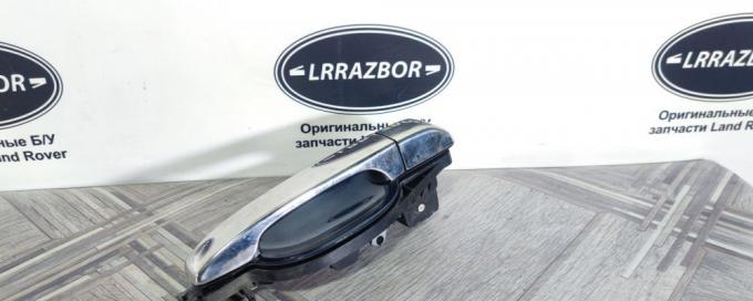 Ручка двери задняя правая Range Rover L322 LR011107