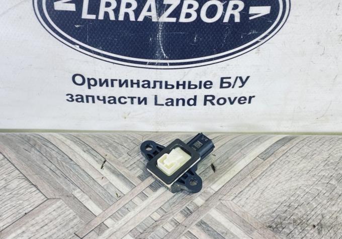 Датчик удара боковой Land Rover Evoque 1 LR028860