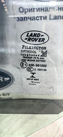 Стекло двери задней правой Range Rover Sport L320 CVB500200