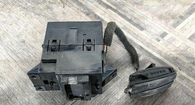 Блоки комплект Land Rover Freelander 2 2.2 LR013335