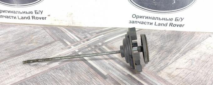 Держатель запаски в багажнике Freelander 2 L359 LR002872