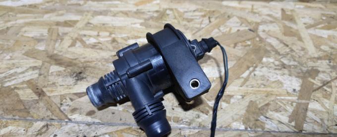 Моторчик помпа печки Range Rover 3 L322 2002-2012 JJK000010