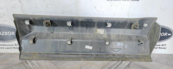 Молдинг правый задний Land Rover Freelander 2 LR001672